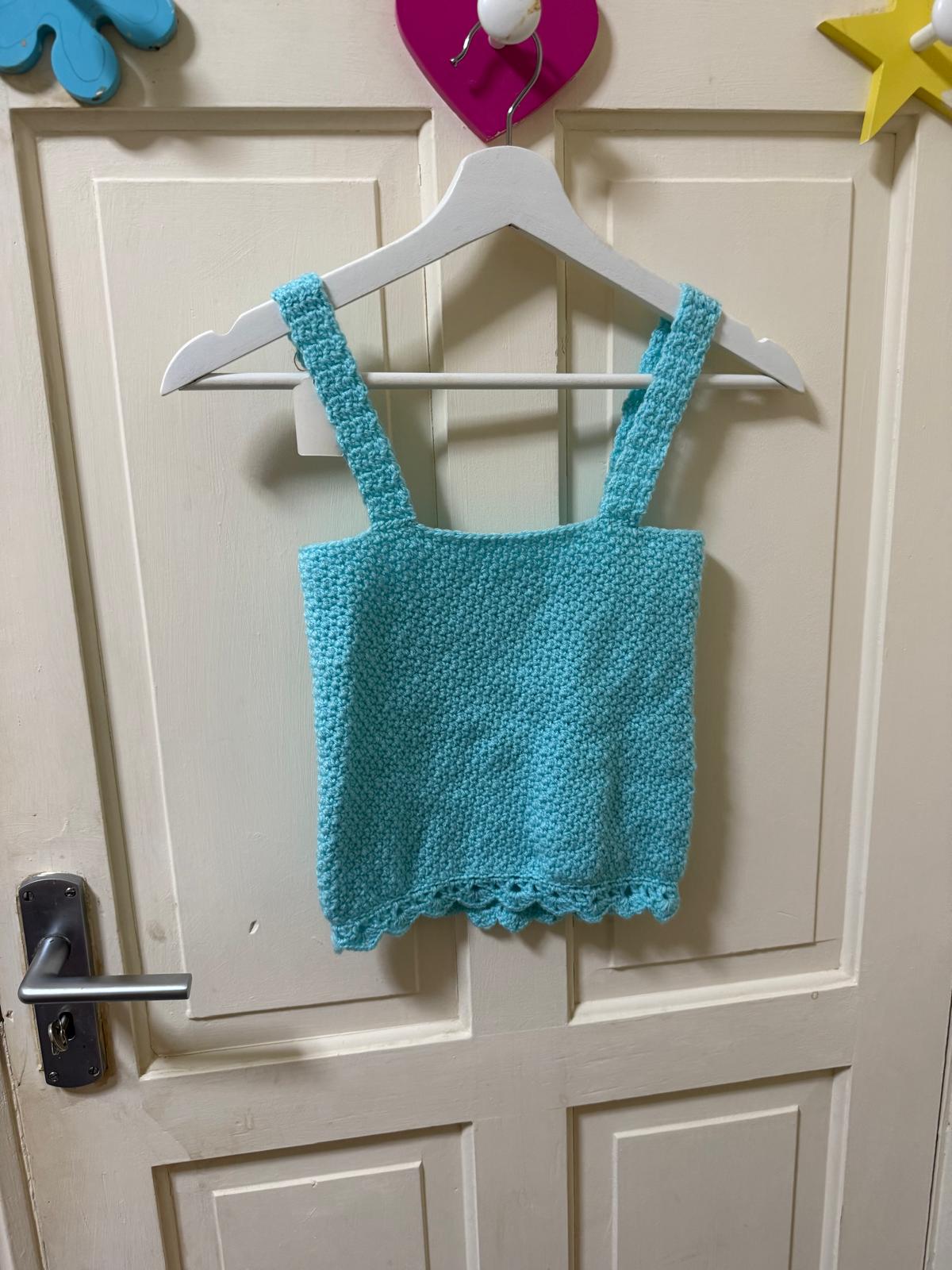 thick strapped vest  for teenages aged 15-17